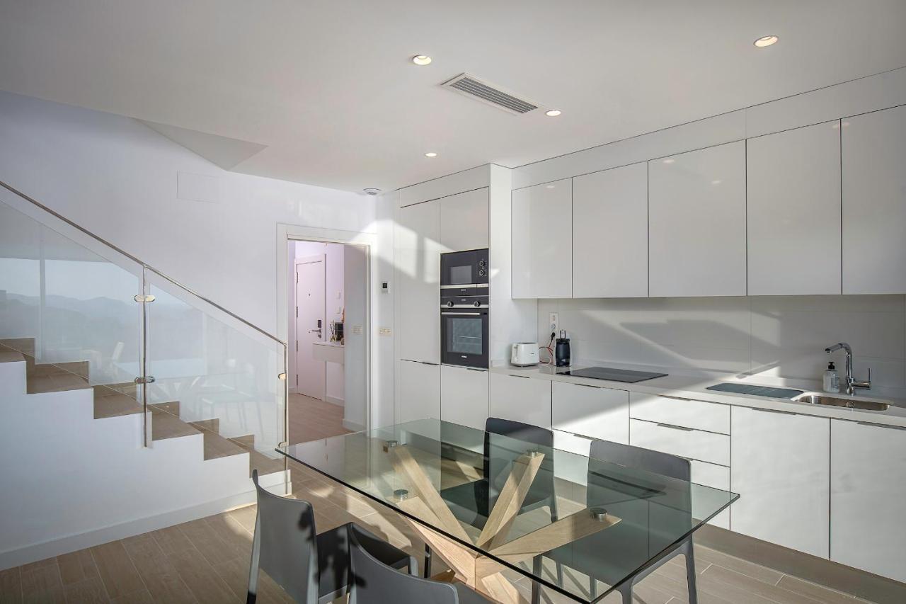 Ático de 3 dormitorios con terraza y solárium