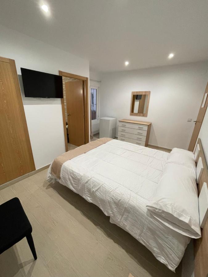 Single Room with Private Bathroom,1161919737:JPEG