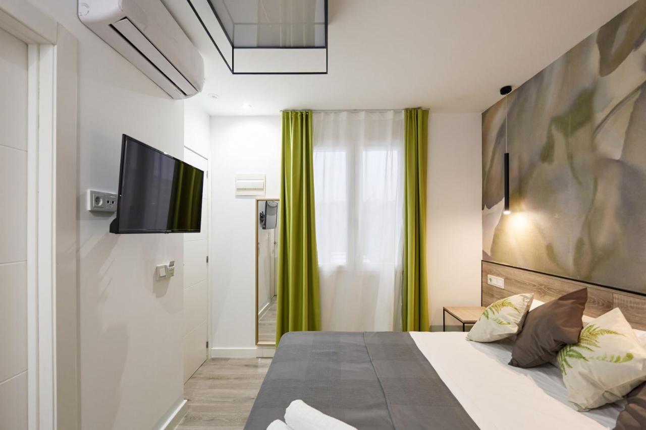 Single Room with Bathroom