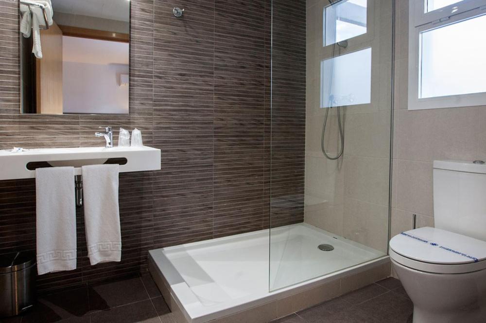 Twin Room Terrace