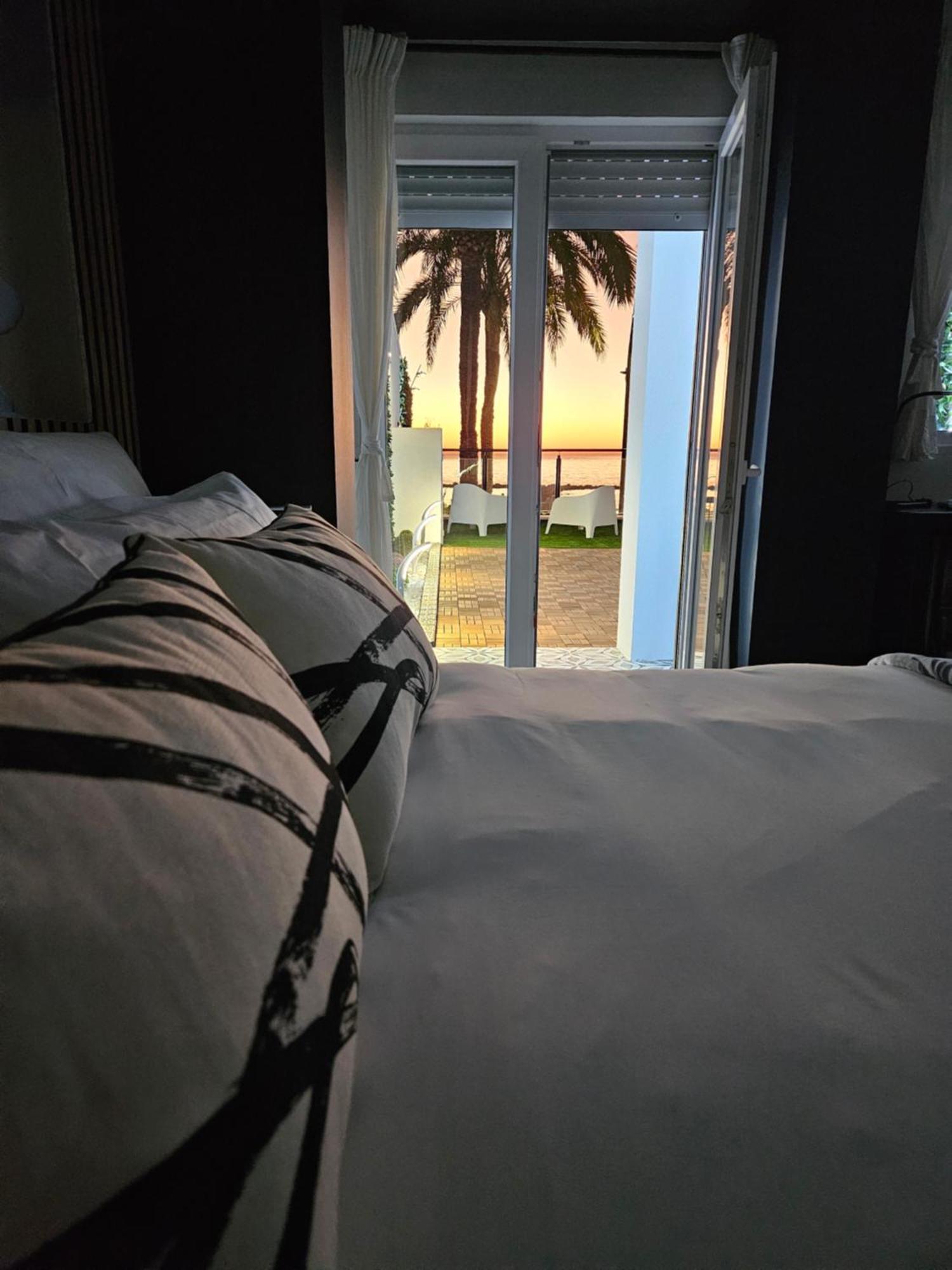 Deluxe Double or Twin Room Sea View