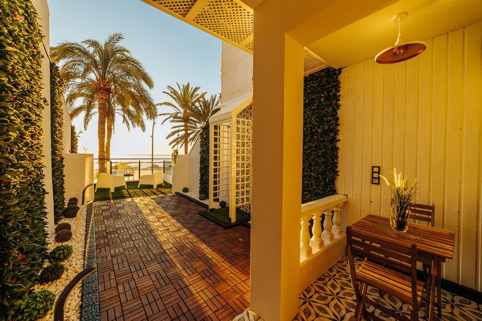 Deluxe Double or Twin Room Sea View