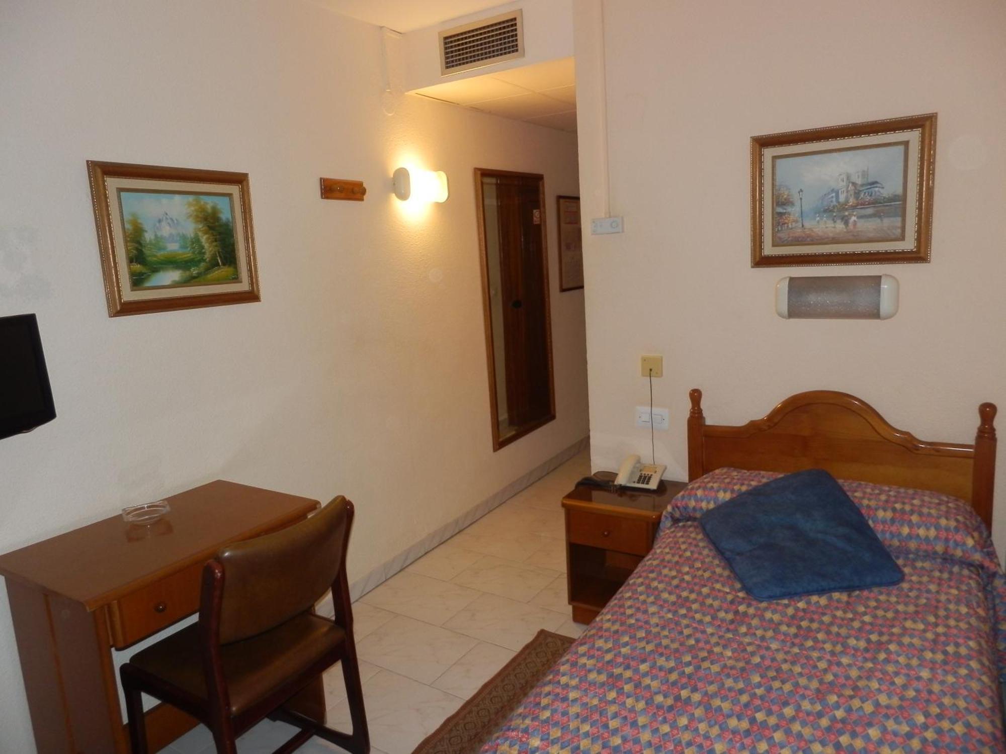 Single Room