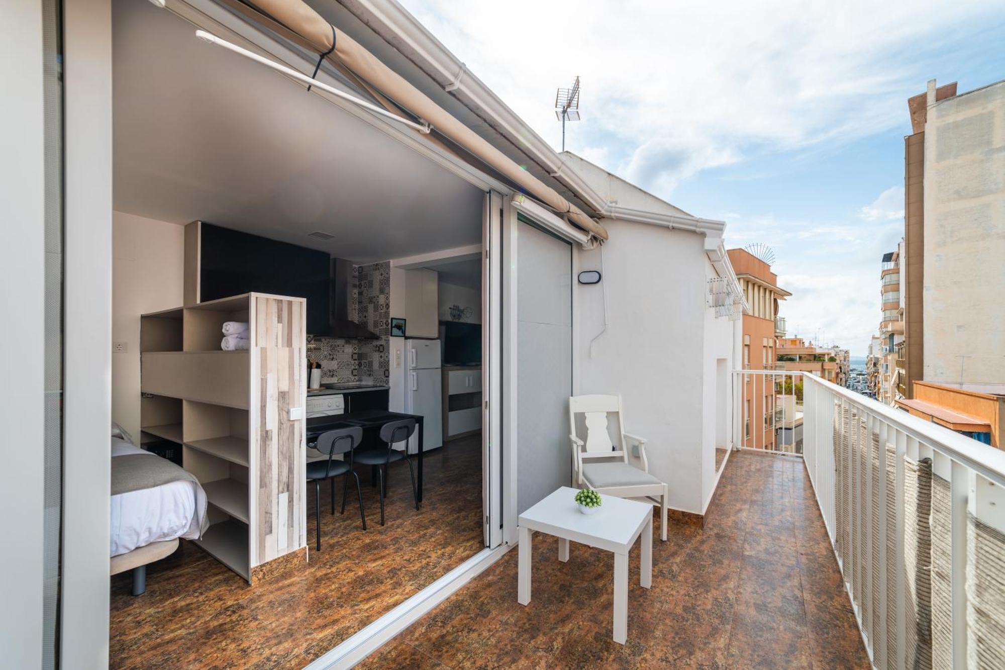 One-Bedroom Loft Apartment Balcony