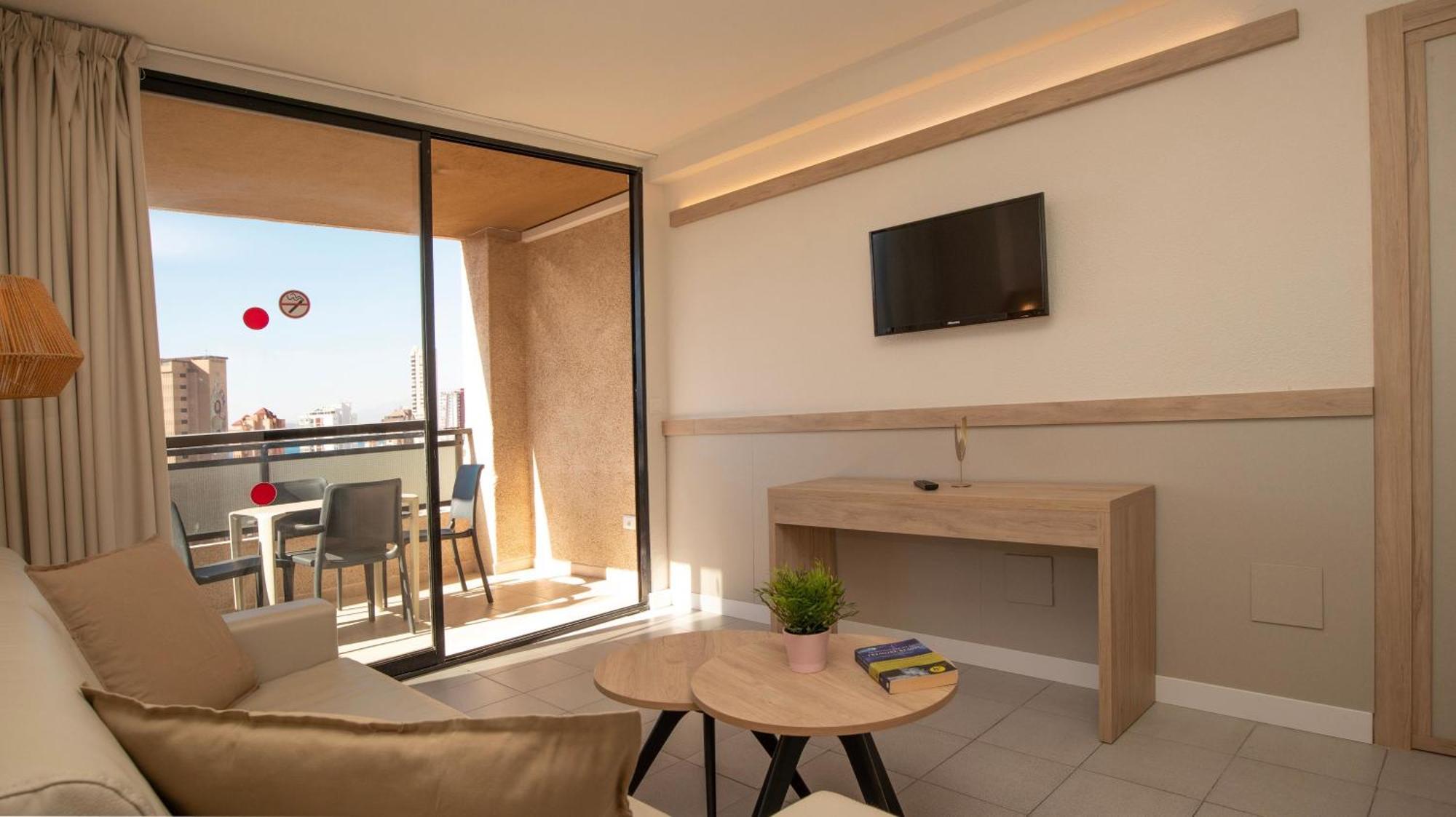 Appartamento con Vista Mare (4 Adulti + 2 Bambini)