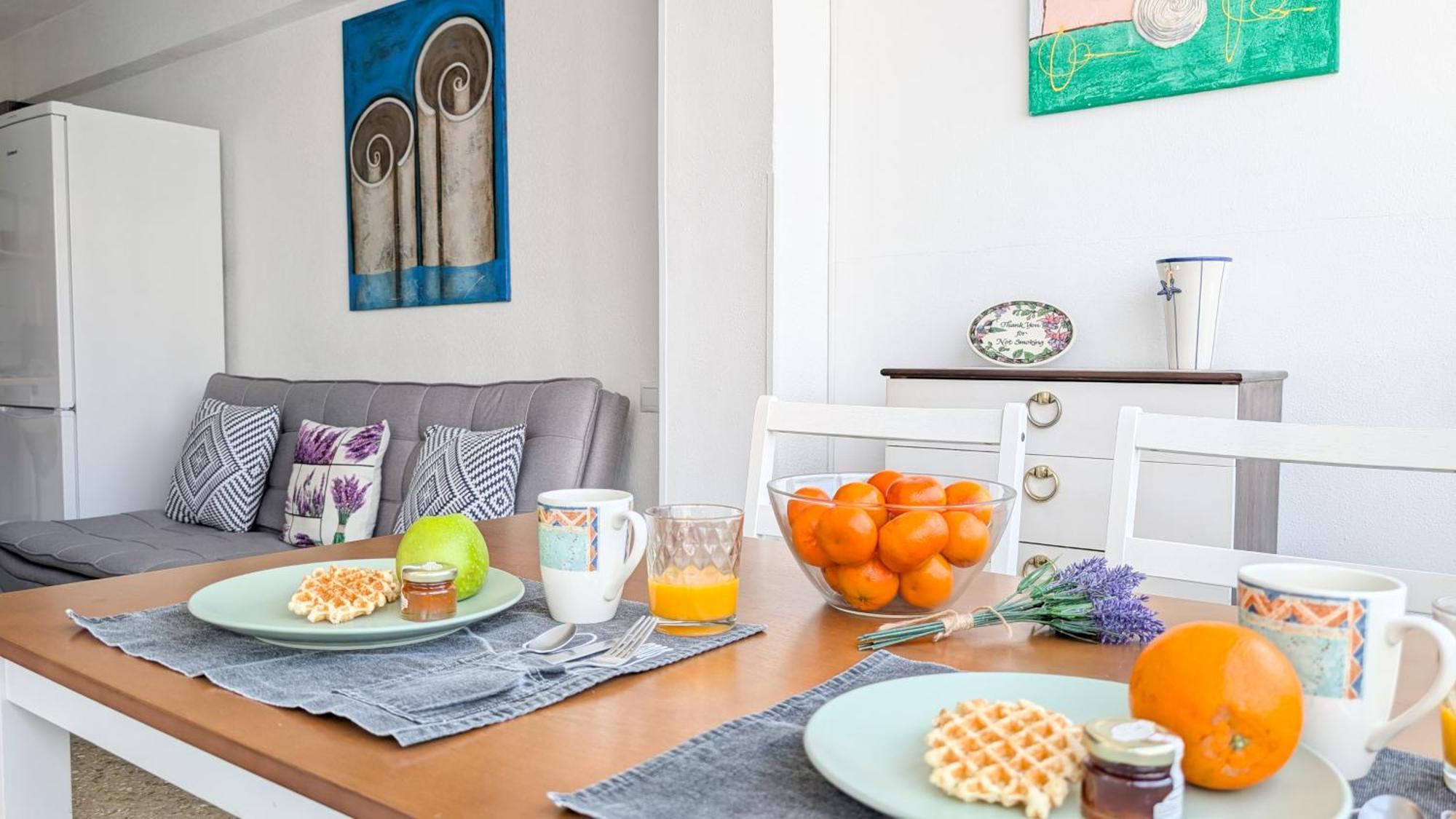 One-Bedroom Apartment,1658106793:JPEG