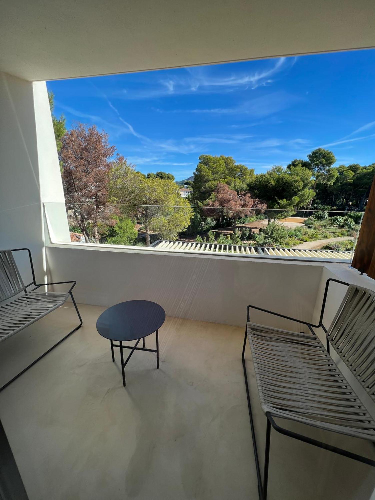 Double or Twin Room Balcony