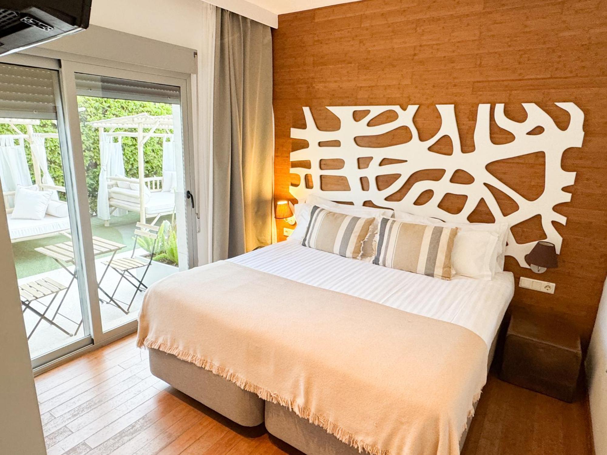 Standard Double Room,1661633198:JPEG