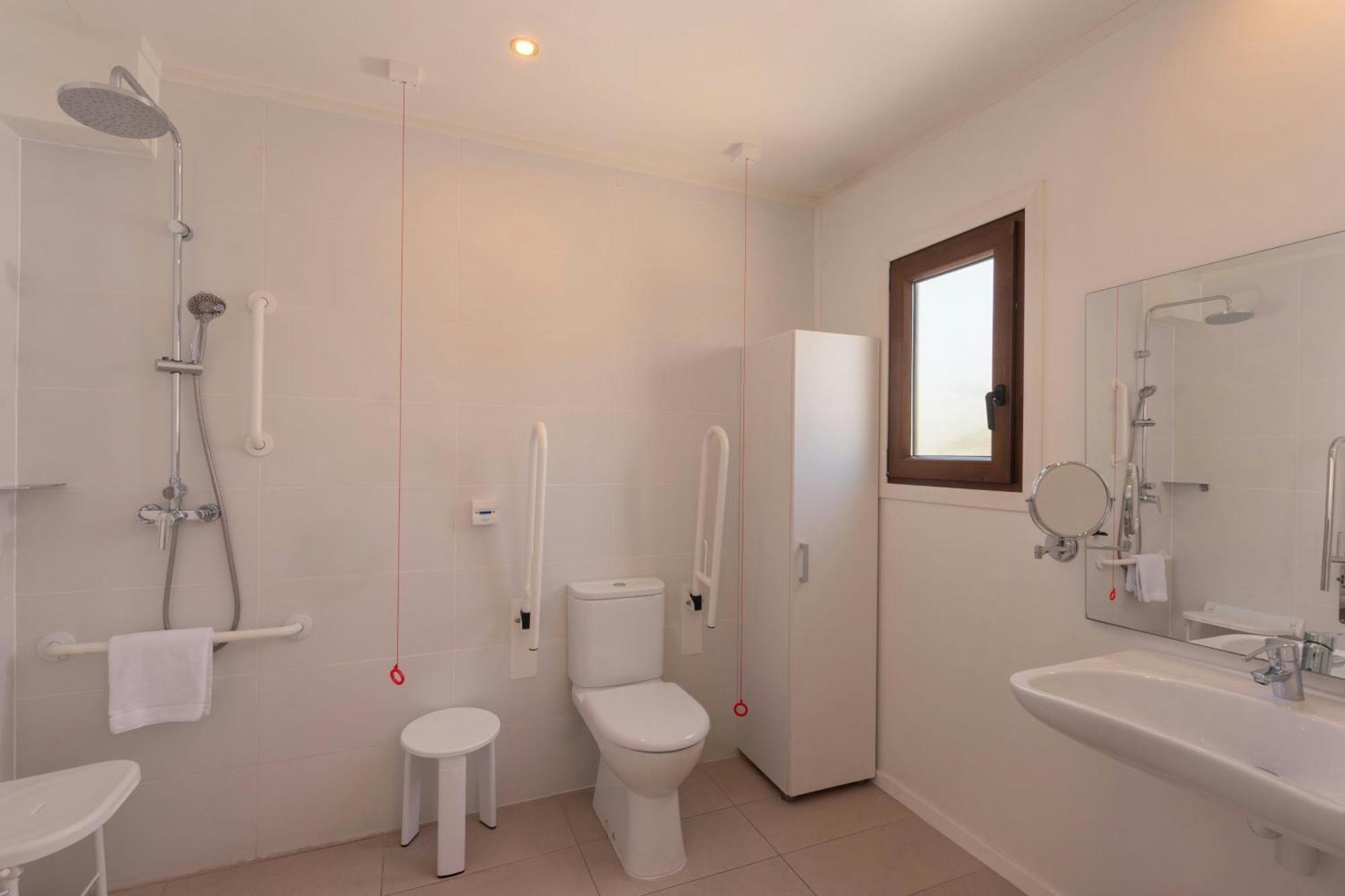 Two-Bedroom Adapted Pool Villa Balcony Resort View