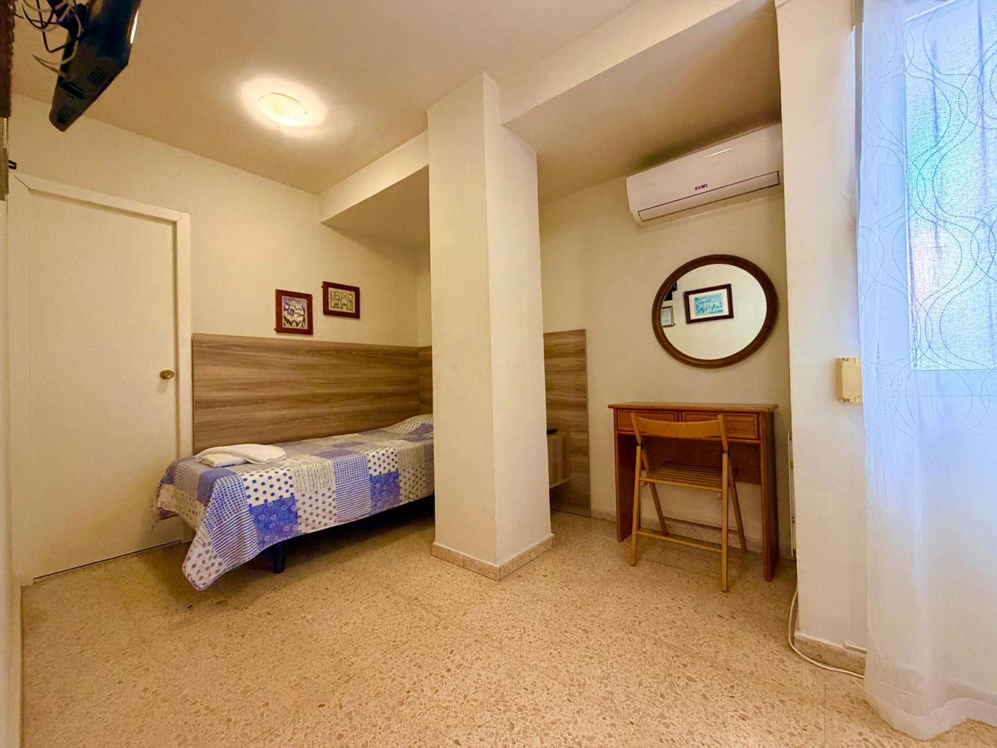 Single Room