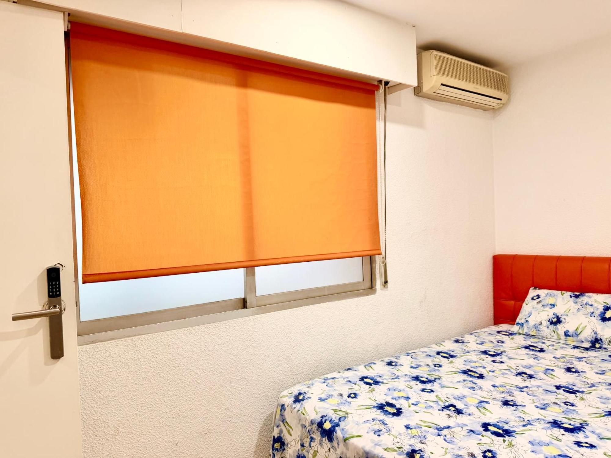 Single Room Shared Shower Toilet
