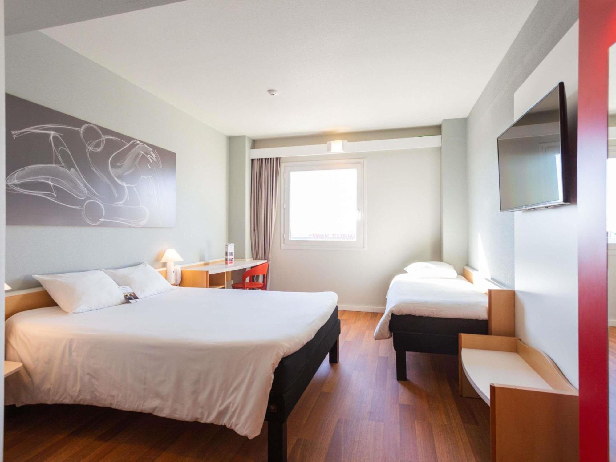 Superior Room One Double Bed One Single Bed