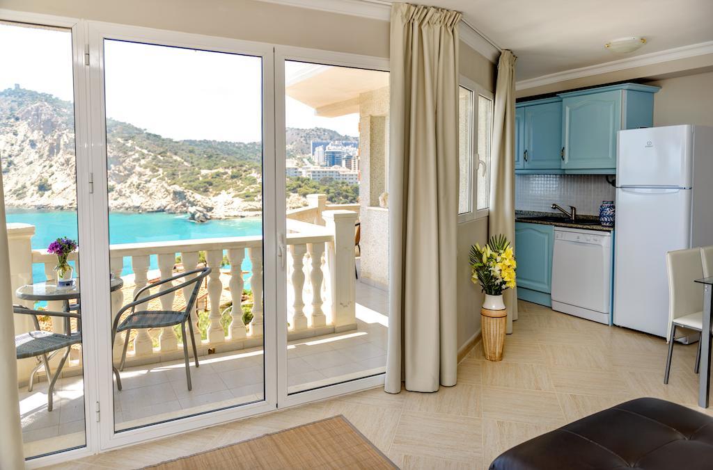 Superior Three-Bedroom Apartment