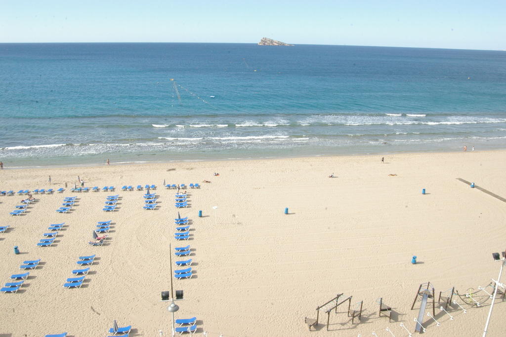 Apartamento com 2 Quartos e Vista Mar