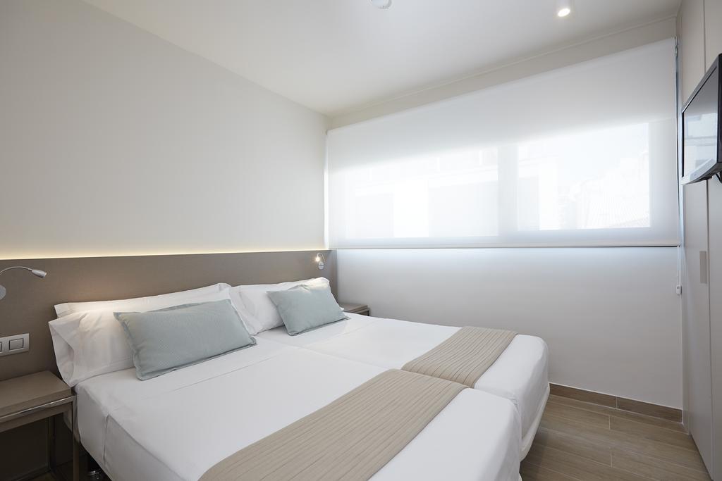 Apartment with City View