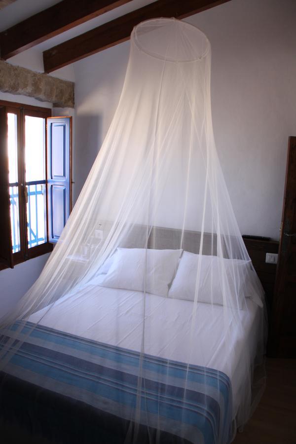 Family Room,639106545:JPEG