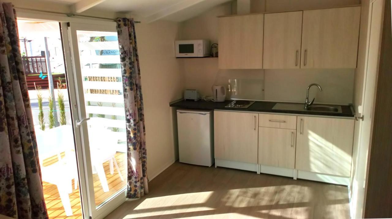 Bungalow con 2 Camere da Letto (4 Adulti)
