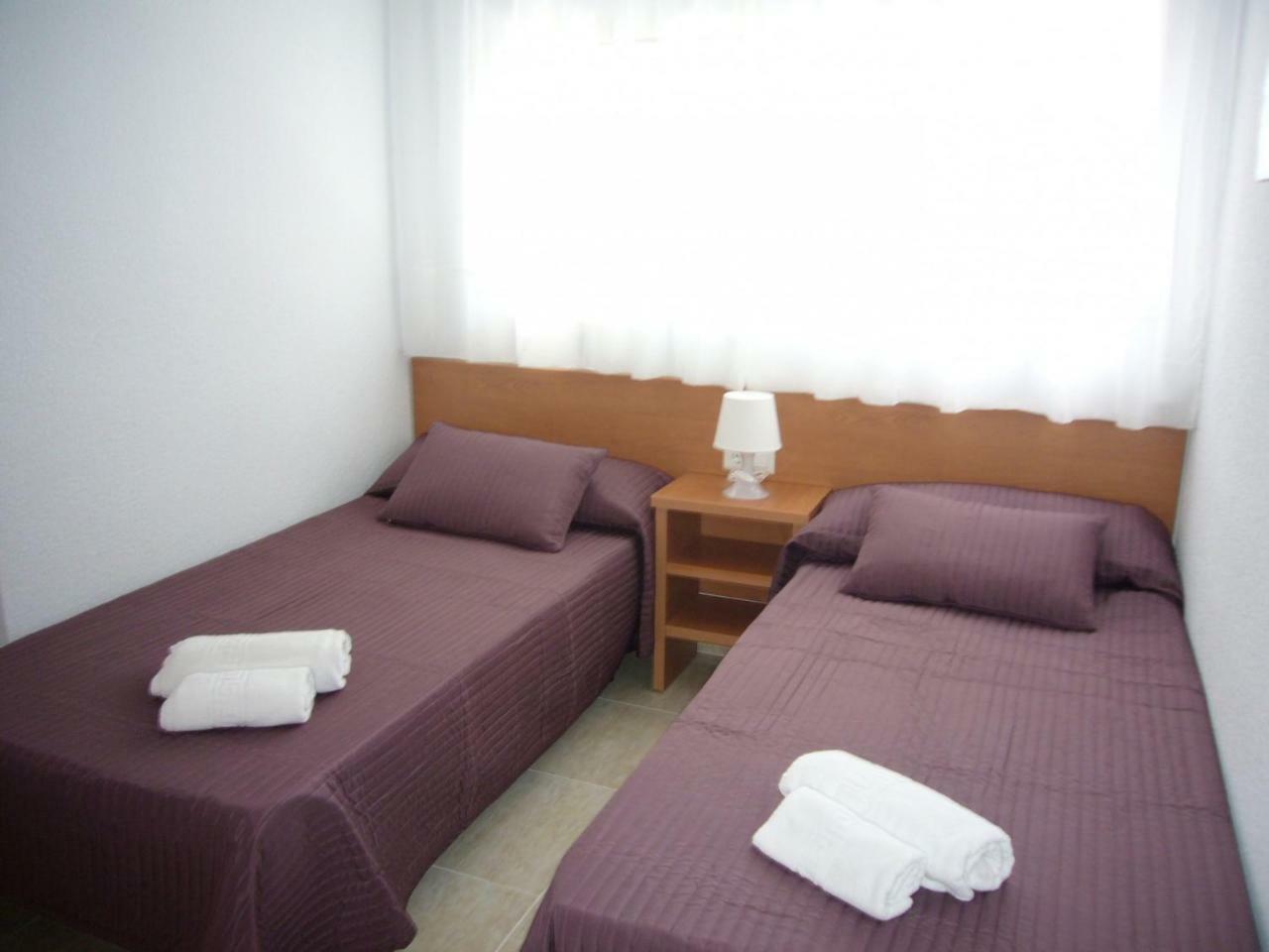 One-Bedroom Apartment,780921543:JPEG