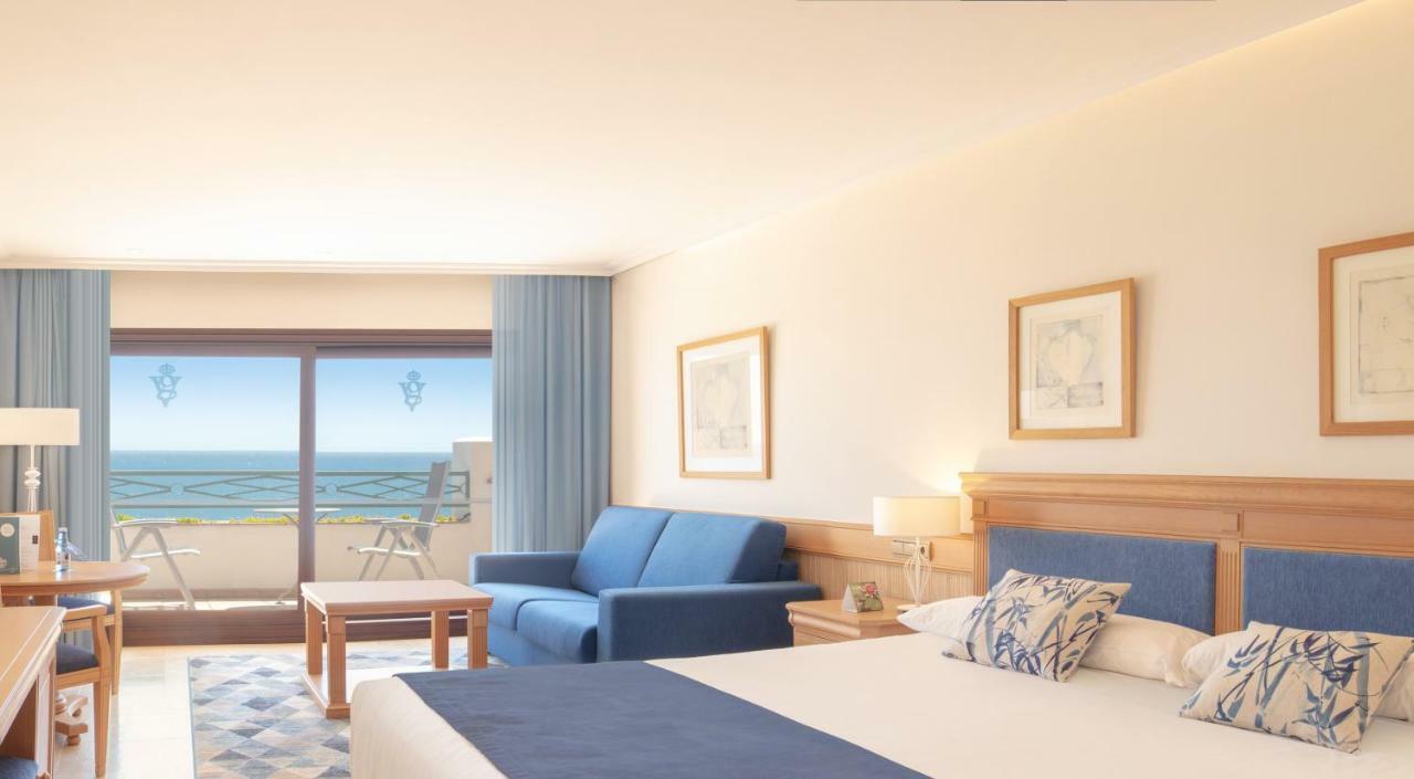 Superior Double or Twin Room Sea View