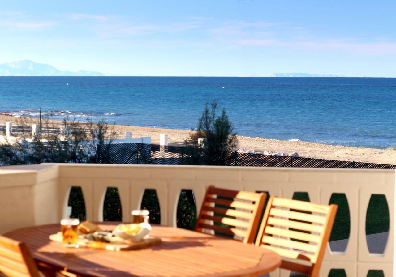 Two-Bedroom Apartment with Terrace and Sea Views – First Floor