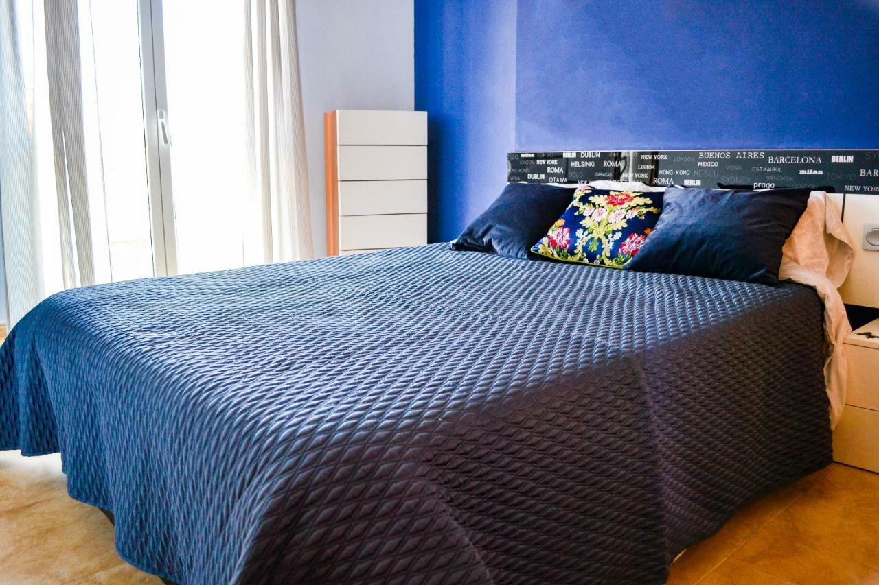 One-Bedroom Apartment,871865657:JPEG