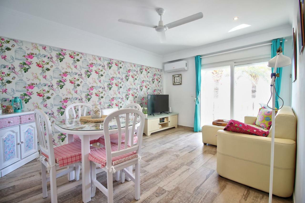 Two-Bedroom Apartment with Terrace and Partial Sea Views – Third Floor