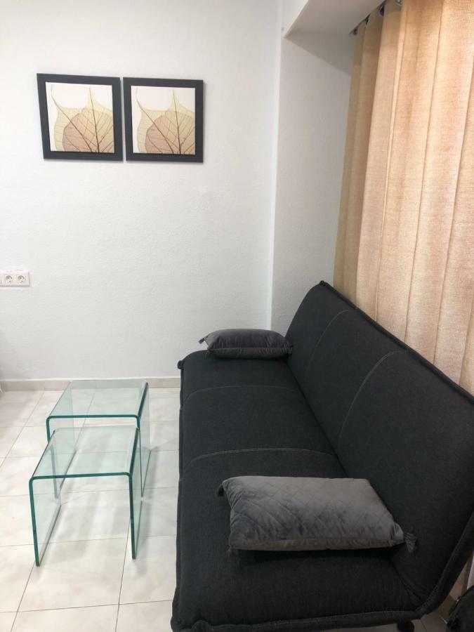Apartamento con balcón