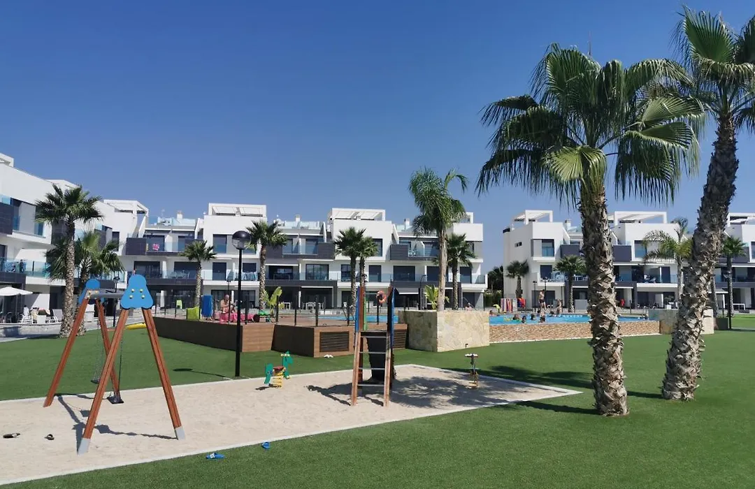 Oasis Beach Juan-1