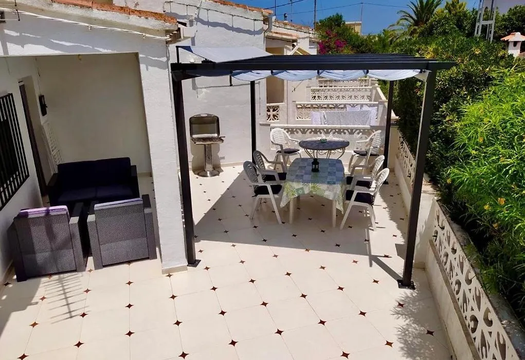 Adosado De 140M2 Con Terraza A 50 M De La Playa-1