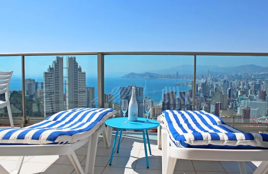 Benidorm Sky 20-1