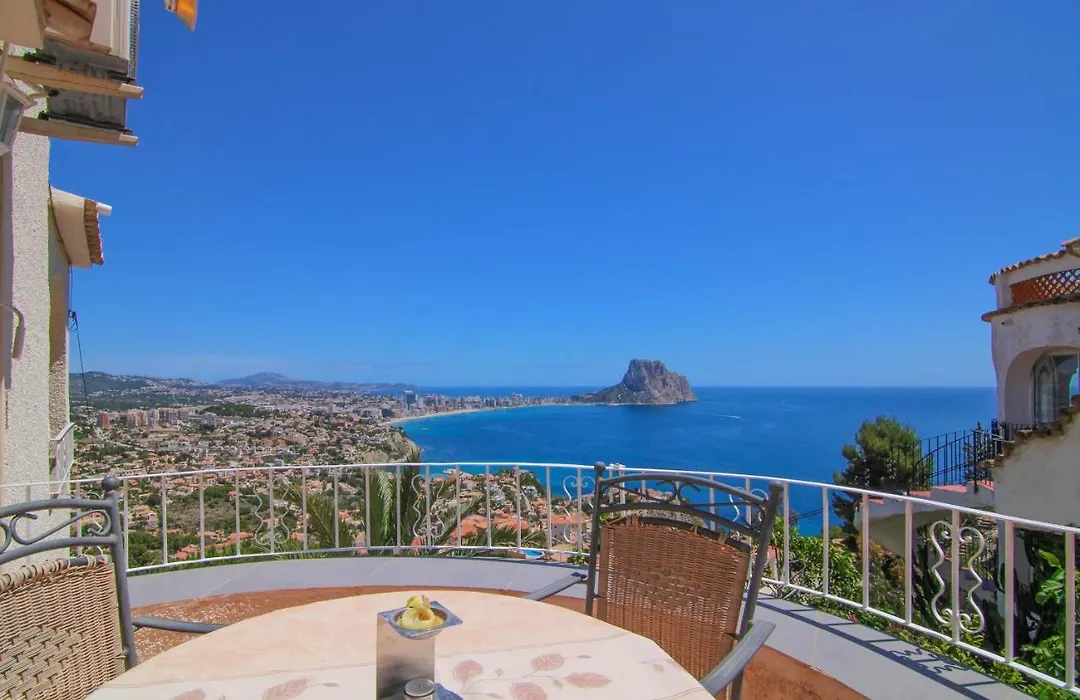 Villa Con Piscina Y Vistas Al Mar - Mar 27 H-1