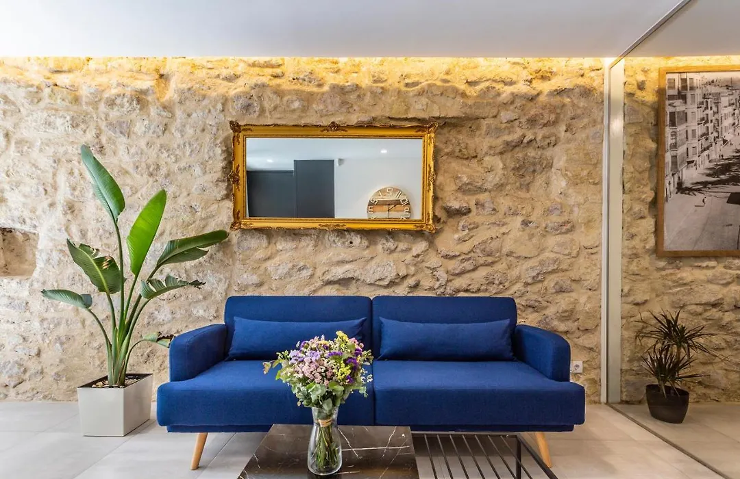 Stay Alicante Old Town Suites-1