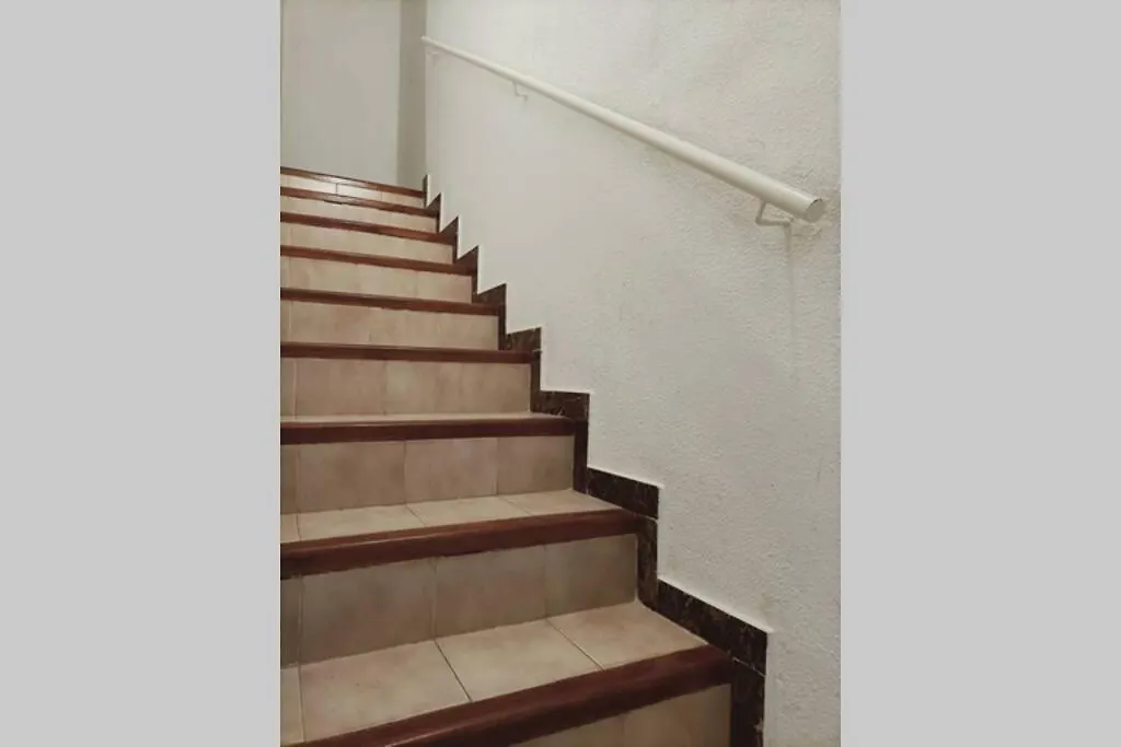 2 Bedroom Townhouse In Beautiful Gated Complex-1