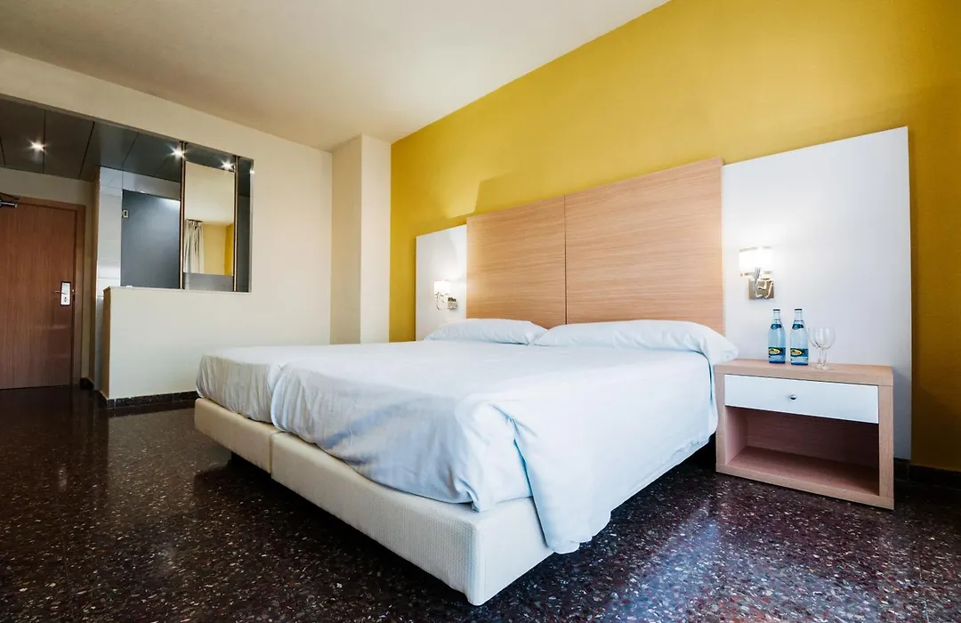 Hotel Fontana Plaza-1