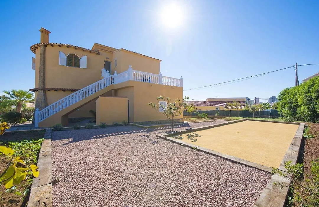Villa Ortembach- Plusholidays-1