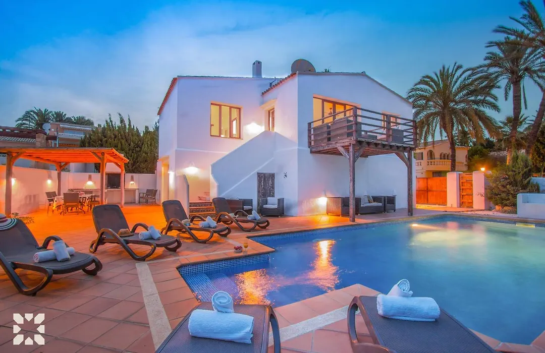 Villa Yelir By Abahana Villas-1