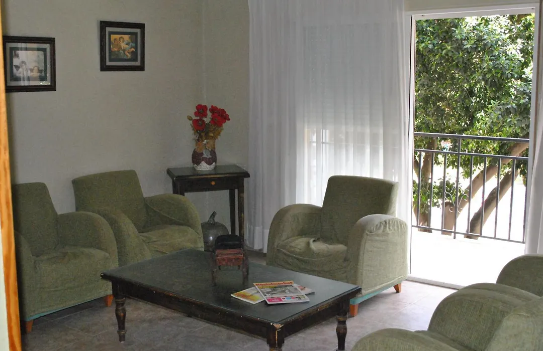Hostal Rey Teodomiro-1
