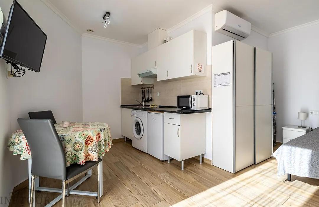 Inftour President 3 Apartamento-1