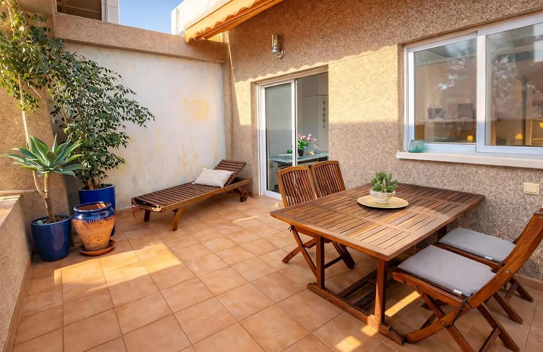 Lovely Penhouse In Alicante With Parking-1
