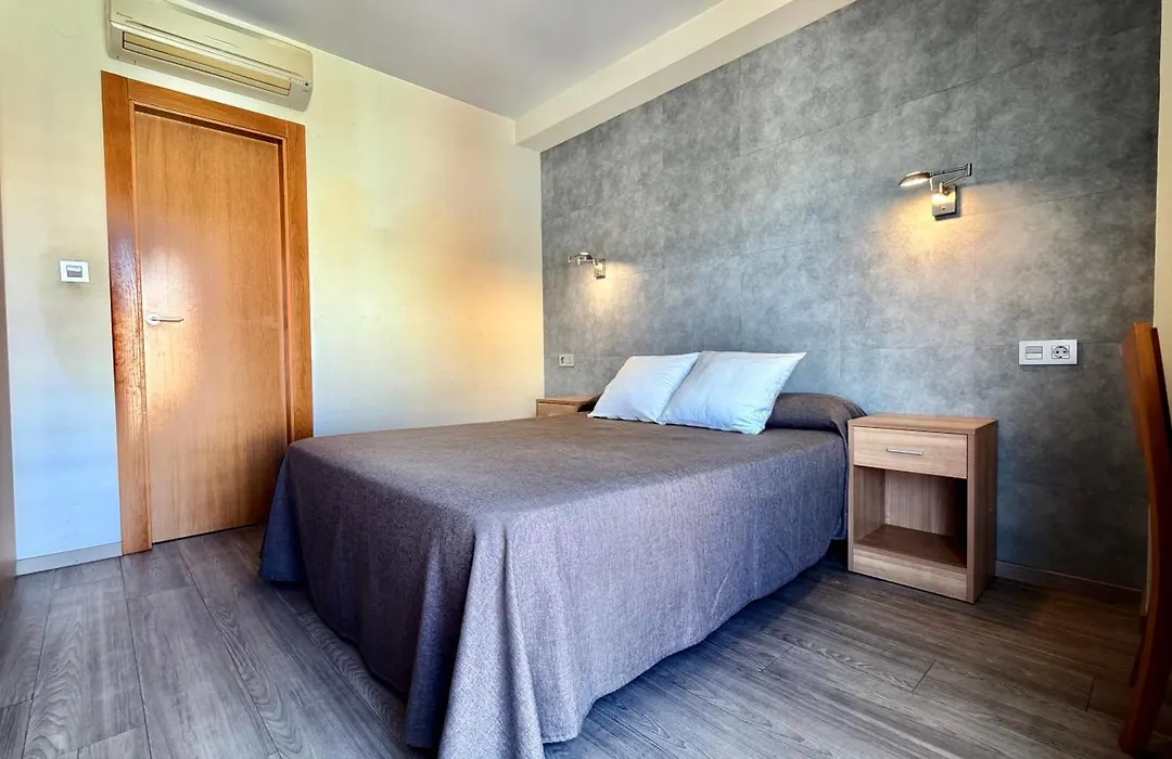 Hotel Celymar-1