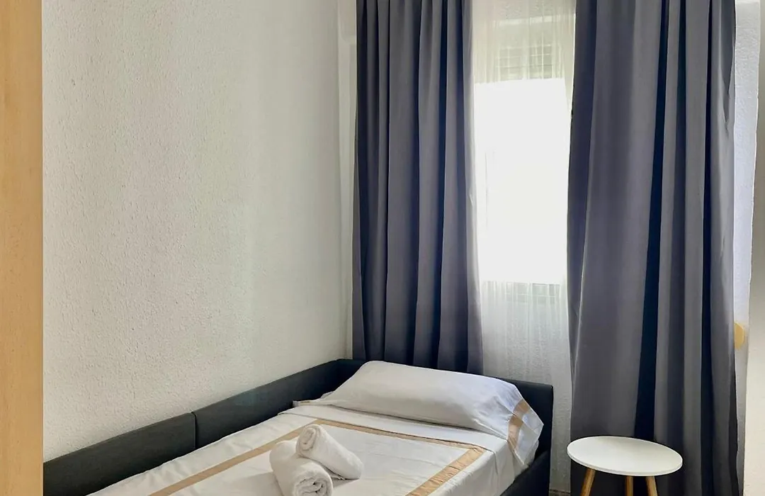 Apartamento Torregrosa-1