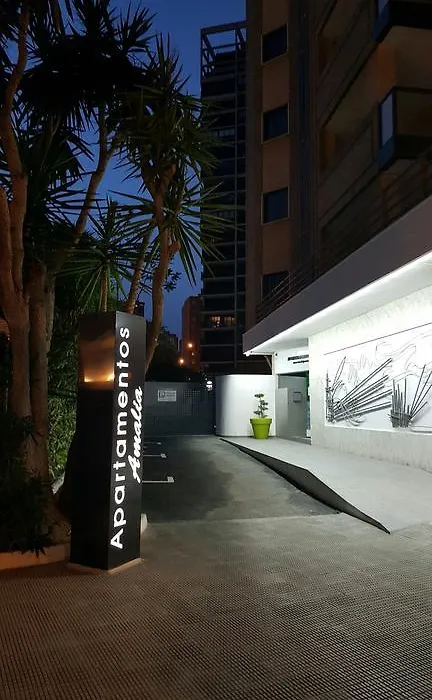 Apartamentos Amalia By Mc-1