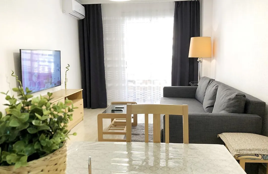 Apartamento Laloma 72-1