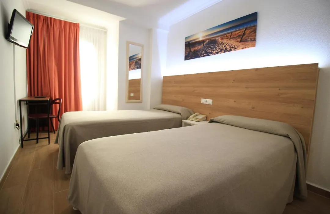 Hostal Pensimar-1