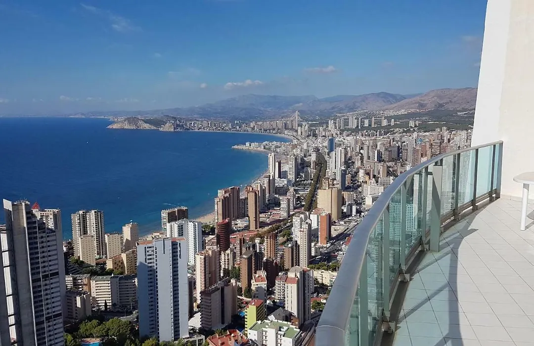 Benidorm Sky 42 - Penthouse On The 42Nd Floor With Sea Views-1
