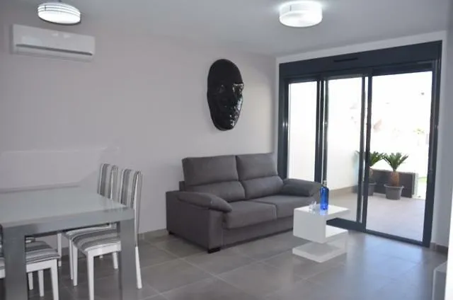 Oasis Beach 7 Torrevieja-1