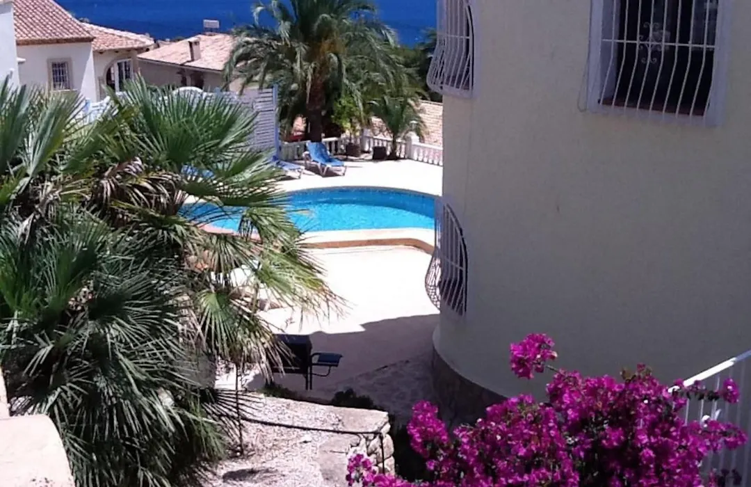 Villa Belucra,10P,Seaview,Jacuzzi,Pool-1
