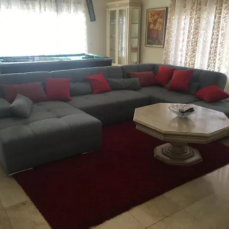 De Luxe Villa-2