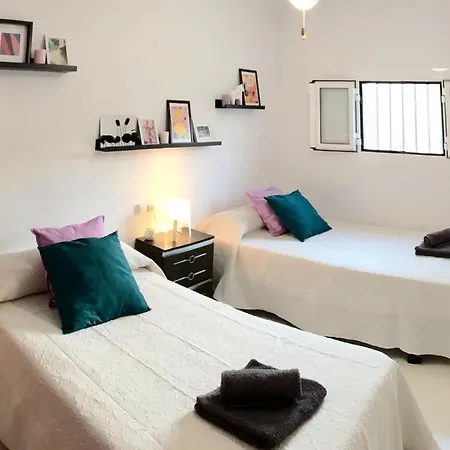 Adosado De 140M2 Con Terraza A 50 M De La Playa-3