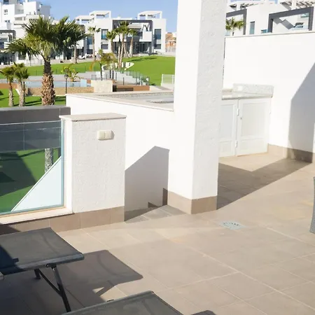 Oasis Beach 8 Top Floor Apartment In Torrevieja Punta Prima-3